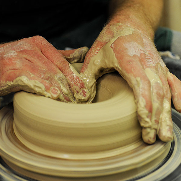 pottery throwing course