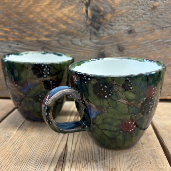 Blackberry Tavs Mug - Image 3