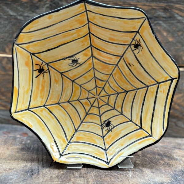 Cobweb Bowl